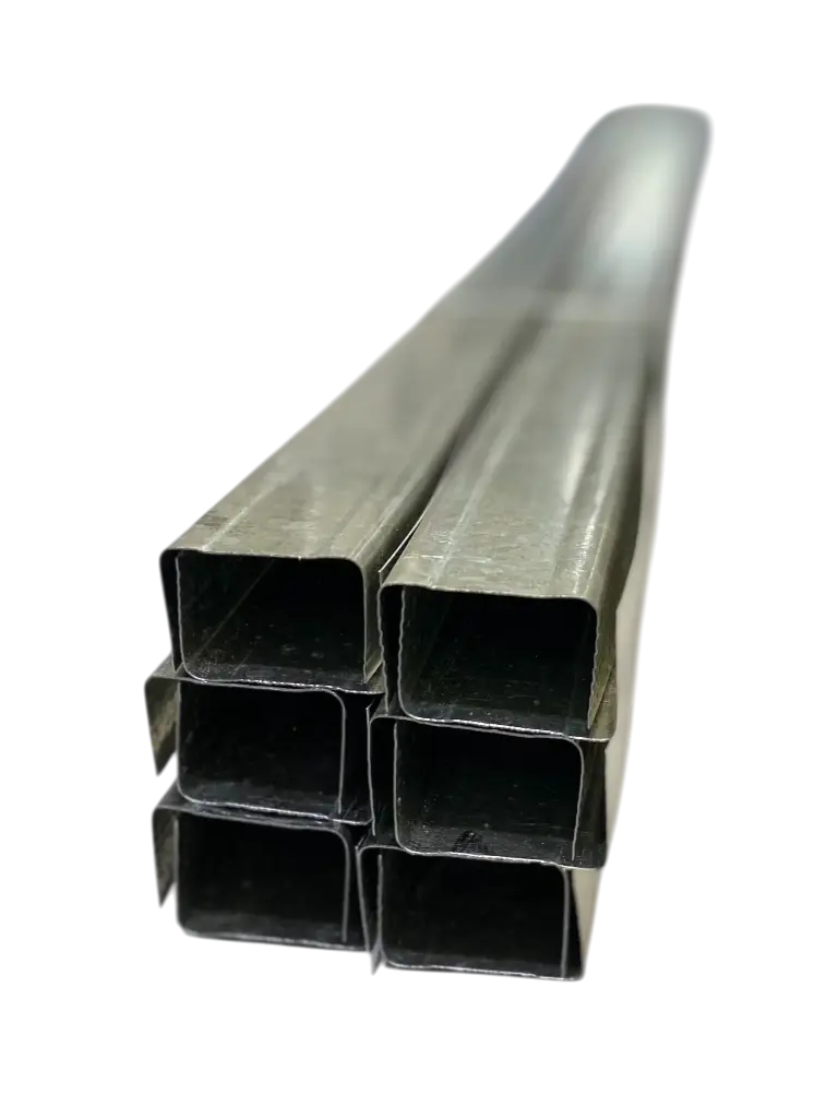 Poste metálico galvanizado steelrock® de 4.10cm x 2.44m Calibre 26 USG